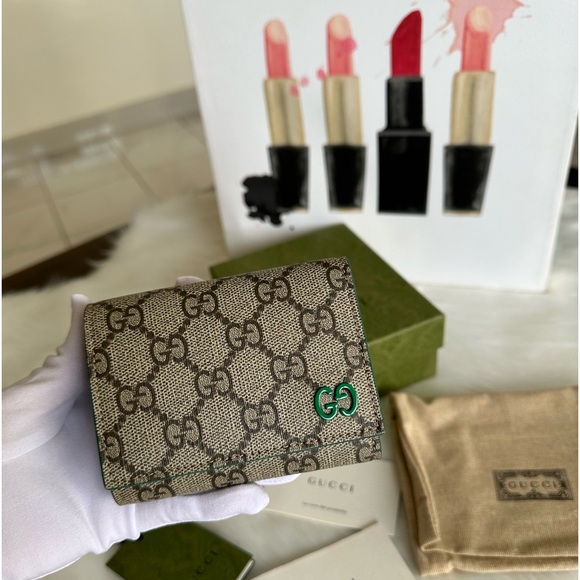 Auth GG Double Hook Wallet - Picture 15 of 16